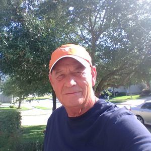 Meet your Posher, Ray